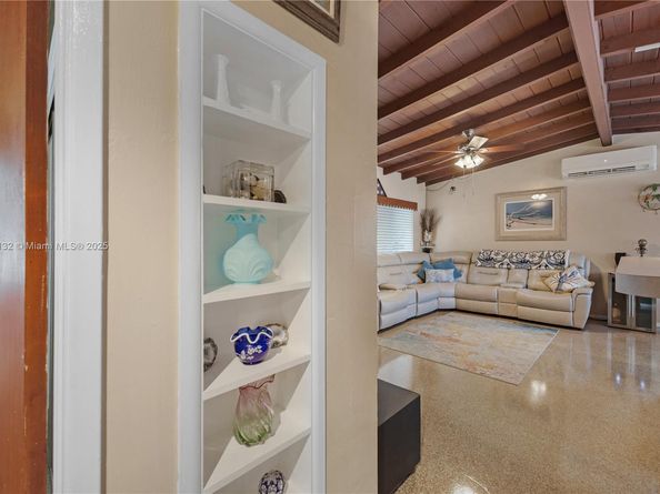 2248 SW 34th Way, Fort Lauderdale FL 33312