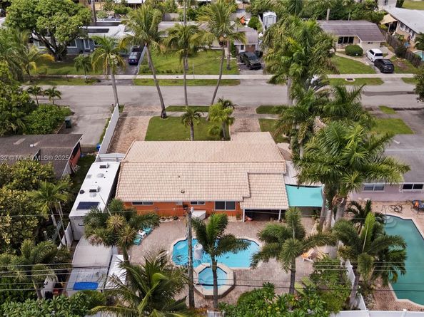 2248 SW 34th Way, Fort Lauderdale FL 33312