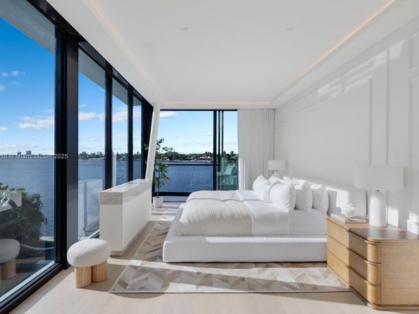 1165 N Biscayne Point Rd, Miami Beach FL 33141