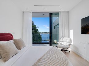 1165 N Biscayne Point Rd, Miami Beach FL 33141