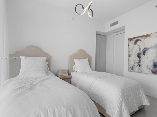 18975 Collins Ave 505, Sunny Isles Beach FL 33160