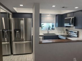201 NW 7th St 103, Miami FL 33136