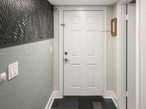 201 NW 7th St 103, Miami FL 33136