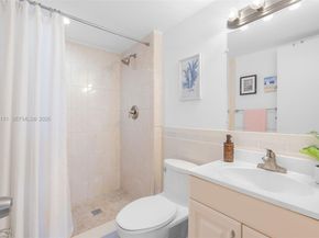 2400 NE 10th St 210, Pompano Beach FL 33062