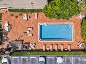2400 NE 10th St 210, Pompano Beach FL 33062