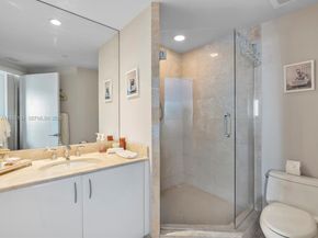 1331 Brickell Bay Dr 1811, Miami FL 33131