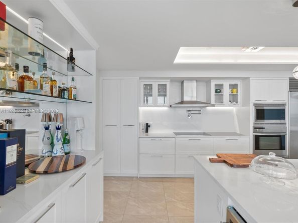 1331 Brickell Bay Dr 1811, Miami FL 33131