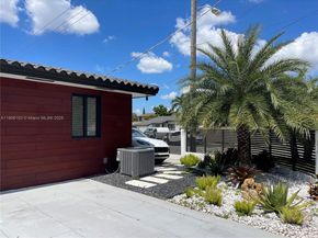 180 NW 59th Ct, Miami FL 33126