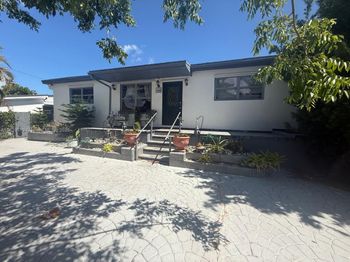 7900 SW 21st Ter