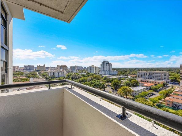 911 E Ponce De Leon Blvd 1503, Coral Gables FL 33134