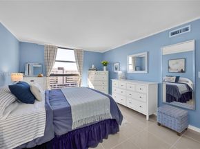 911 E Ponce De Leon Blvd 1503, Coral Gables FL 33134