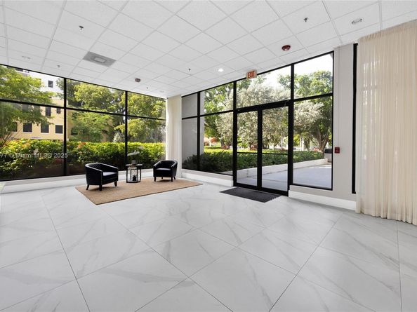 911 E Ponce De Leon Blvd 1503, Coral Gables FL 33134