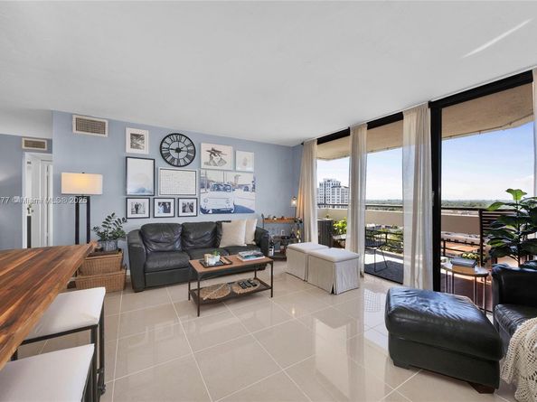 911 E Ponce De Leon Blvd 1503, Coral Gables FL 33134