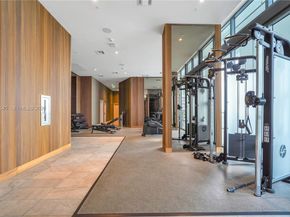 229 SW 9th St 404, Miami FL 33130