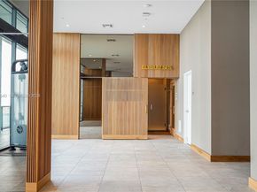 229 SW 9th St 404, Miami FL 33130
