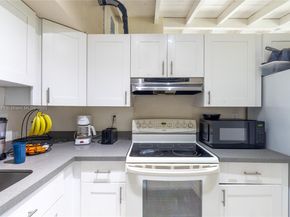 1701 NW 15th Ct, Fort Lauderdale FL 33311