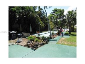 1450 Atlantic Shores Blvd 105, Hallandale Beach FL 33009