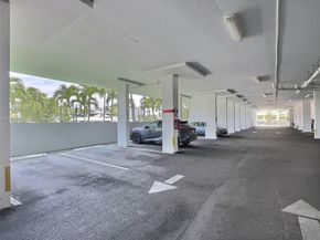 137 Golden Isles Dr 1109, Hallandale Beach FL 33009