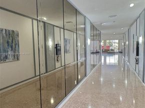 137 Golden Isles Dr 1109, Hallandale Beach FL 33009