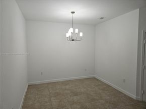300 SE 37th Ter, Homestead FL 33033