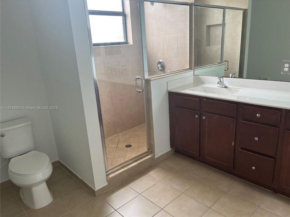 300 SE 37th Ter, Homestead FL 33033