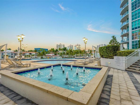 3131 NE 188th St 1609, Aventura FL 33180