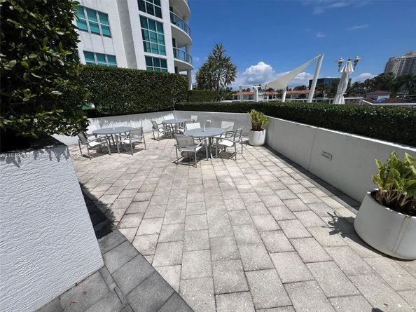 3131 NE 188th St 1609, Aventura FL 33180