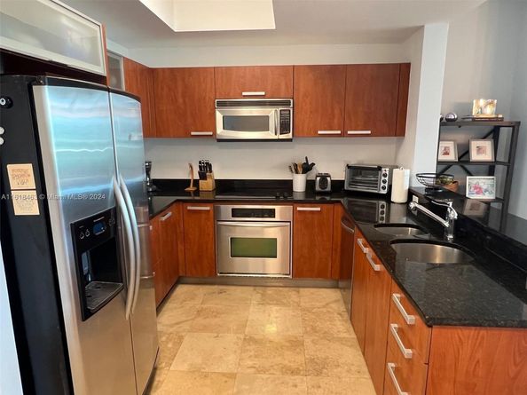 3131 NE 188th St 1609, Aventura FL 33180