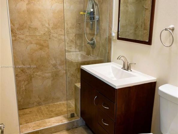 4825 SW 152nd Ct 29H, Miami FL 33185