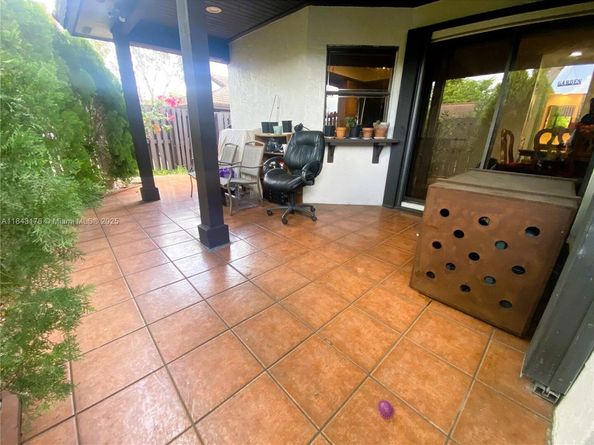 4825 SW 152nd Ct 29H, Miami FL 33185
