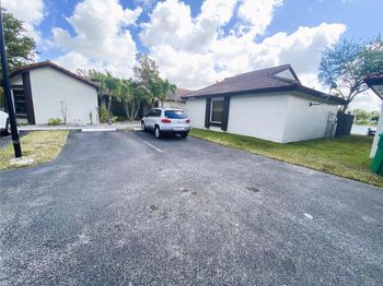 4825 SW 152nd Ct
