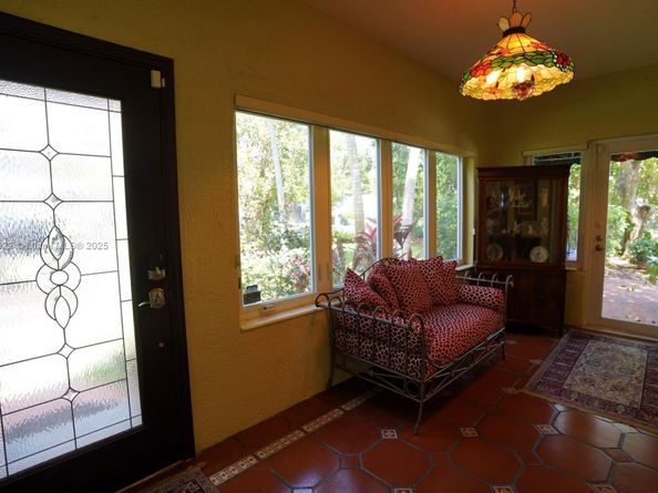 1456 SW 13TH St, Miami FL 33145