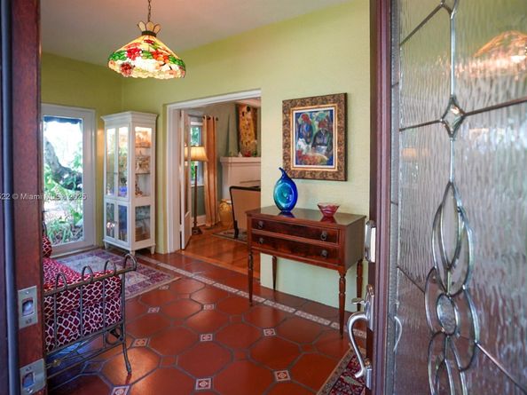 1456 SW 13TH St, Miami FL 33145