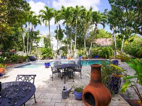 1456 SW 13TH St, Miami FL 33145
