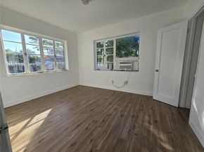 660 84th St 39, Miami Beach FL 33141