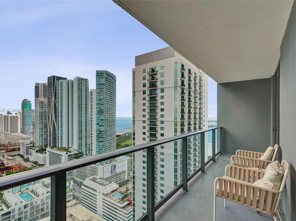 159 NE 6th St 3302, Miami FL 33132