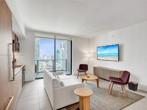159 NE 6th St 3302, Miami FL 33132