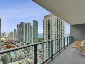 159 NE 6th St 3302, Miami FL 33132