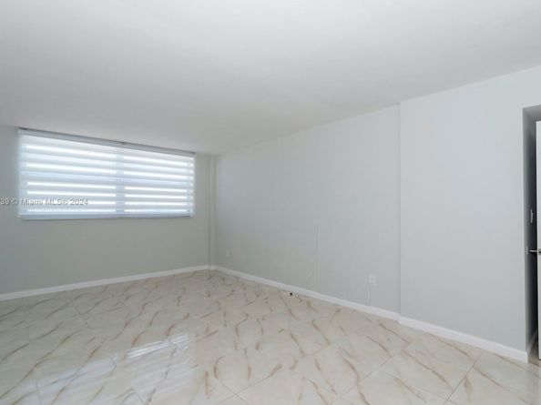 16400 NE 17th Ave 703, North Miami Beach FL 33162