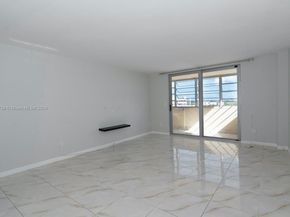16400 NE 17th Ave 703, North Miami Beach FL 33162