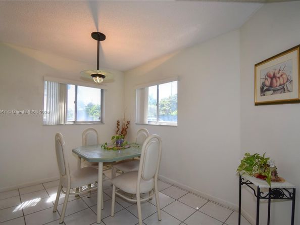 13455 SW 16th Ct F114, Pembroke Pines FL 33027