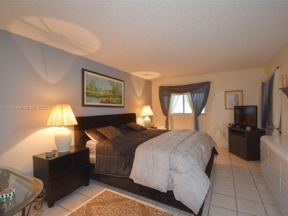 13455 SW 16th Ct F114, Pembroke Pines FL 33027