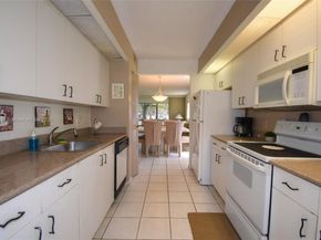 13455 SW 16th Ct F114, Pembroke Pines FL 33027