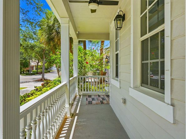 4762 VILLAGE Way, Davie FL 33314