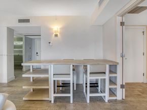 102 24 Street 945, Miami Beach FL 33139