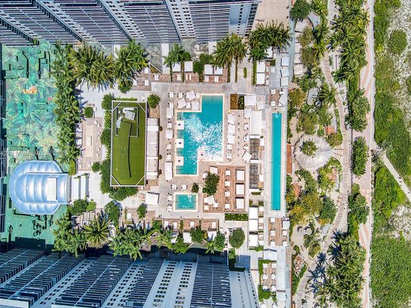 102 24 Street 945, Miami Beach FL 33139
