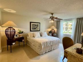 8592 W Sunrise Blvd 111, Plantation FL 33322