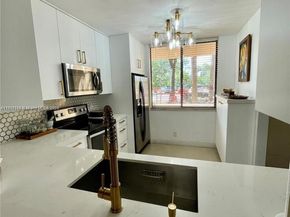 8592 W Sunrise Blvd 111, Plantation FL 33322