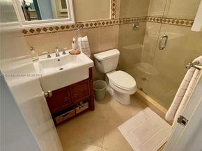 8592 W Sunrise Blvd 111, Plantation FL 33322