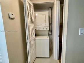 8592 W Sunrise Blvd 111, Plantation FL 33322